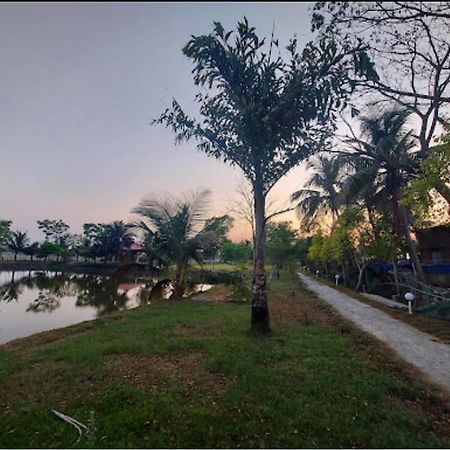 Banani Resort By Wb Inn Gosāba Buitenkant foto