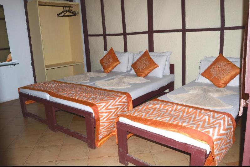 Banani Resort By Wb Inn Gosāba Buitenkant foto